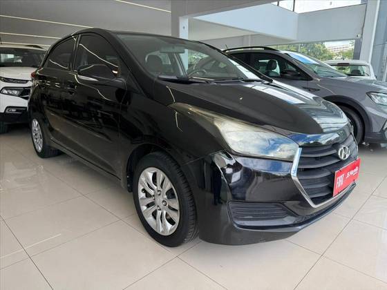 HYUNDAI HB20 1.0 COMFORT PLUS 12V FLEX 4P MANUAL
